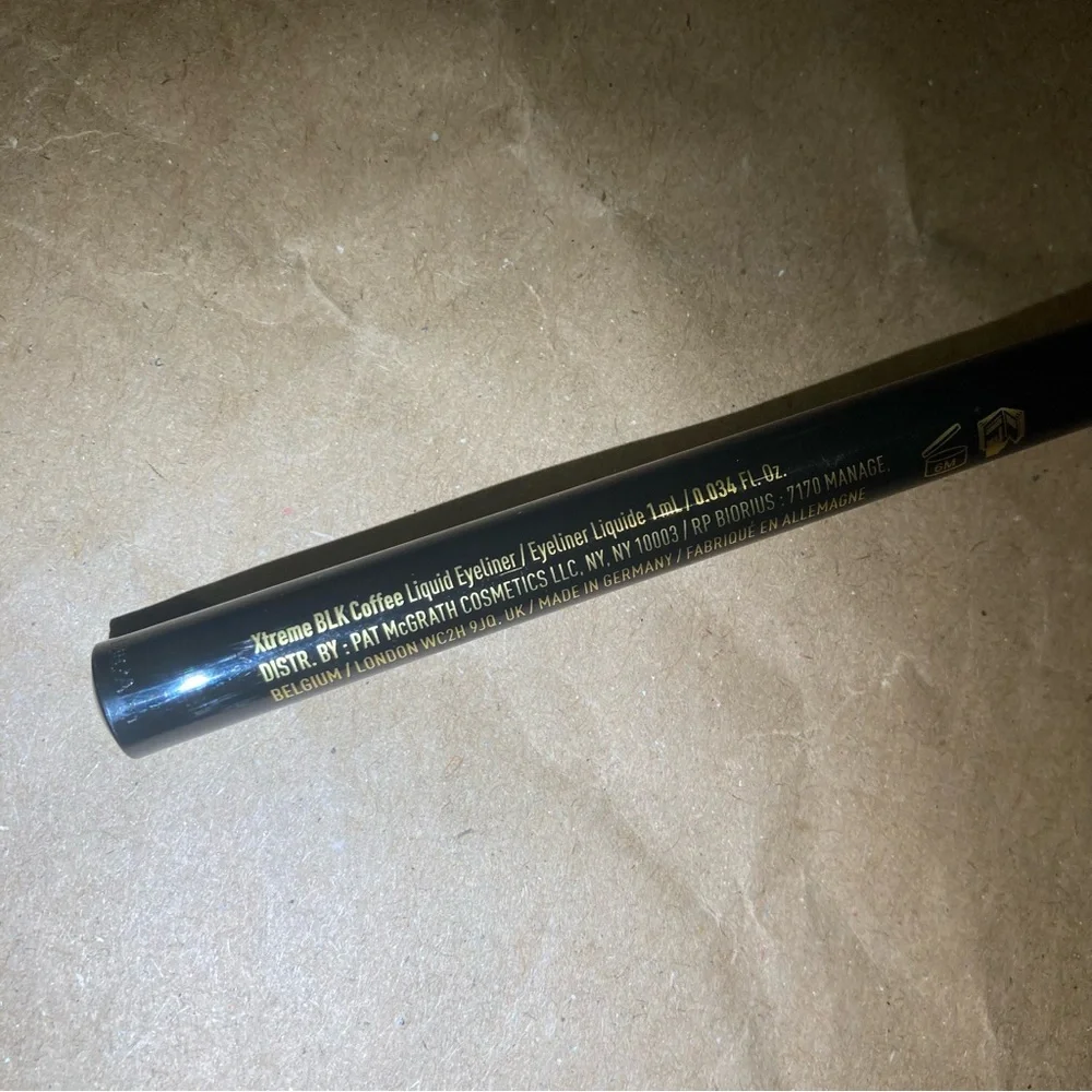 Pat McGrath eyeliner